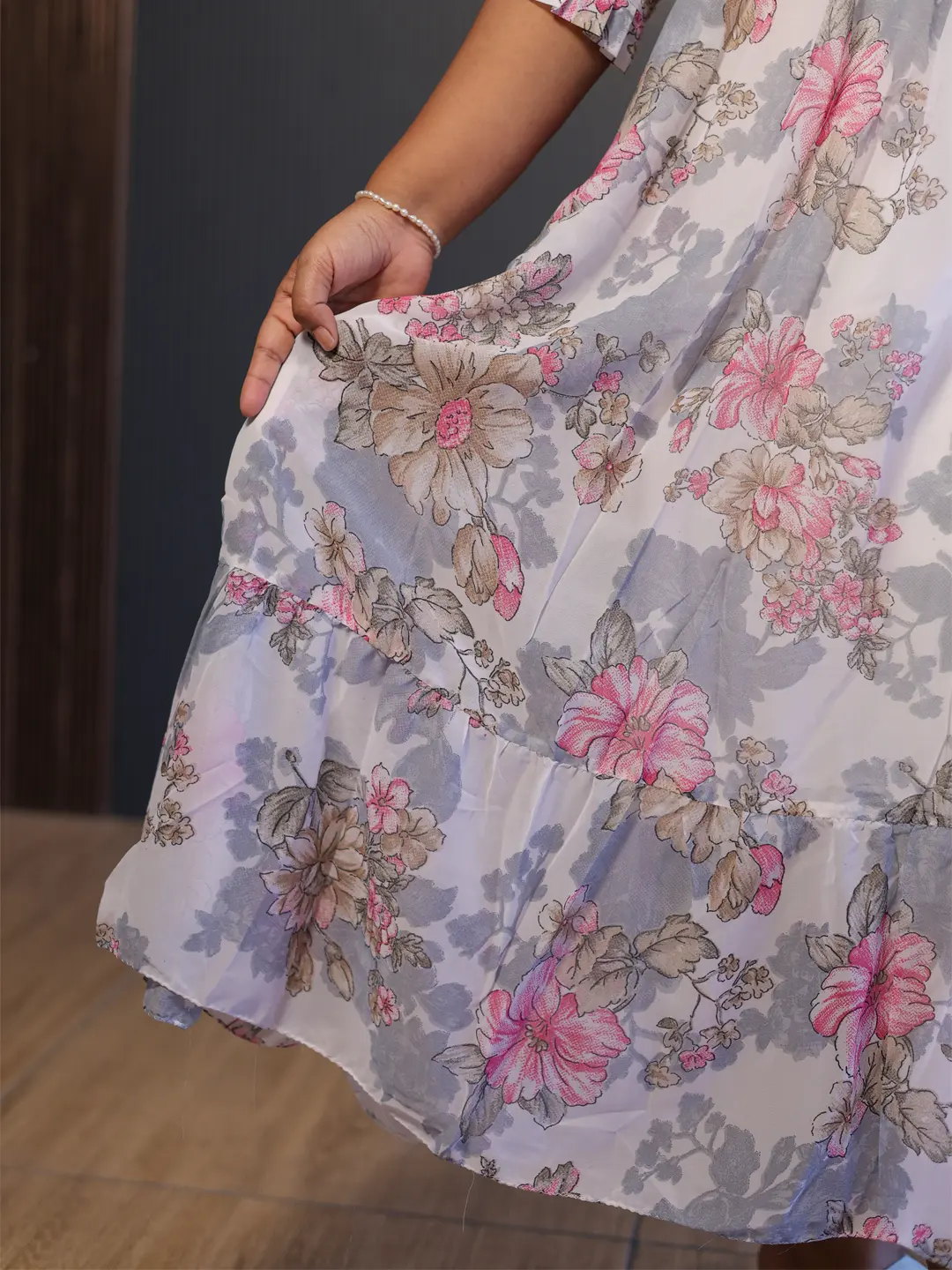 Classy Wear / Classy Frocks / Pastel White - Image 3