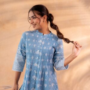 TUNICS/ Powder Blue/A-Line