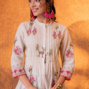 TUNICS/ Biege/A-Line