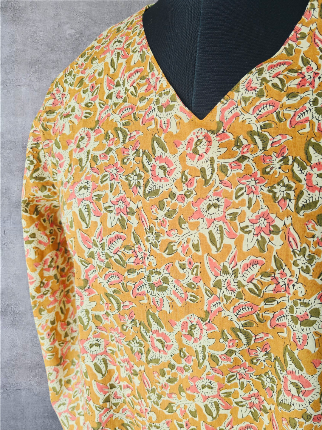 TUNICS/ Muatard printed cotton - Image 4